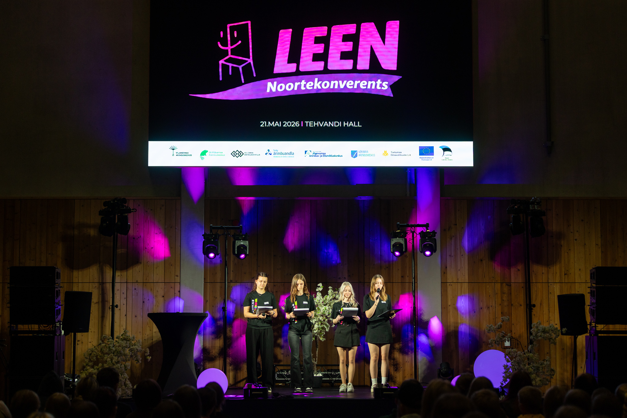L&otilde;una-Eesti ettev&otilde;tlike noorte konverents t&otilde;i Otep&auml;&auml;le ligi 500 noort!